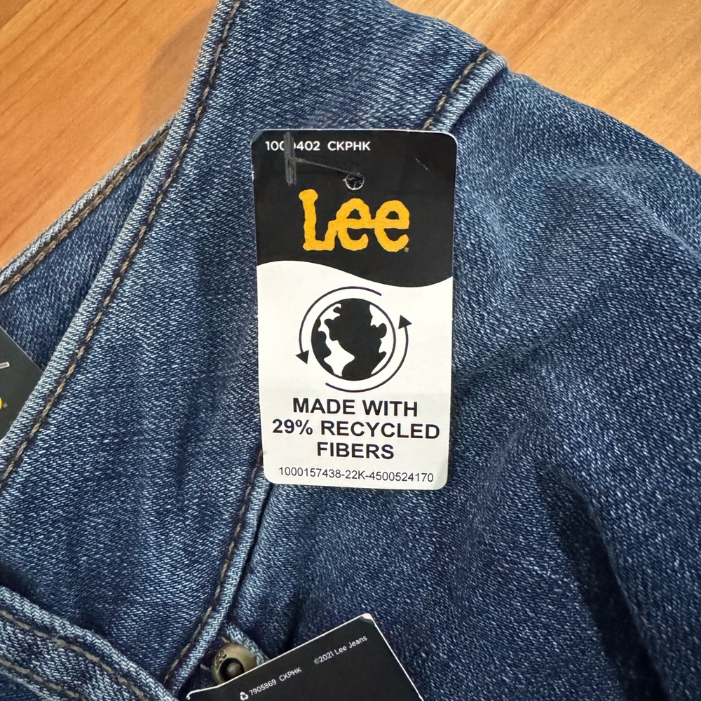 Lee Straight Leg Mid Rise Blue Jeans Size 24W Petite New With Tags - Picture 7 of 12
